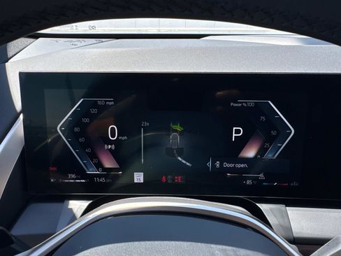 Used 2025 BMW X3 xDrive30i w/ M Sport Package image 24