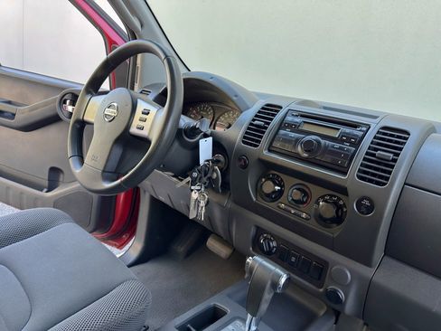 Used 2008 Nissan Xterra X AWD/4WD image 31