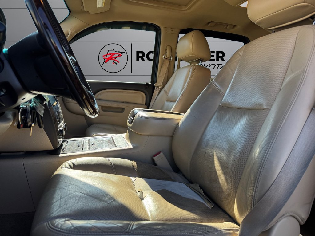 Used 2011 GMC Sierra 2500 Denali AWD/4WD image 10