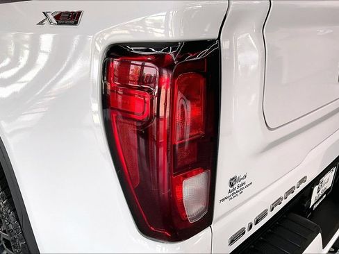 Used 2021 GMC Sierra 1500 Elevation w/ Preferred Package AWD/4WD image 23