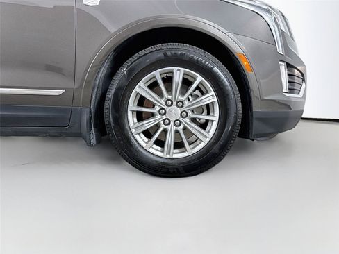 Used 2019 Cadillac XT5 Luxury FWD image 17