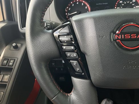Used 2026 Nissan Frontier PRO-4X AWD/4WD image 33