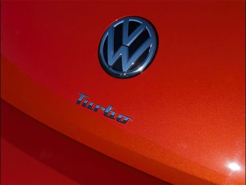 Used 2017 Volkswagen Beetle 1.8T S image 20