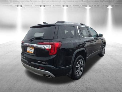 Used 2023 GMC Acadia SLT w/ Technology Package image 9