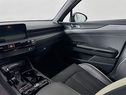 Used 2025 Kia K5 GT-Line image 24