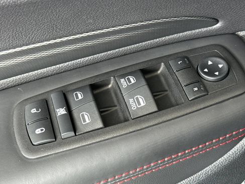 Used 2024 Dodge Durango GT AWD/4WD image 11