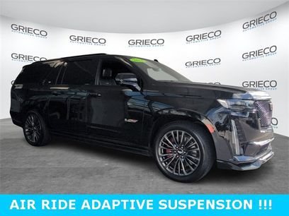 Used 2024 Cadillac Escalade ESV V