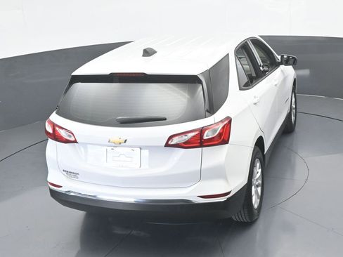 Used 2018 Chevrolet Equinox LS image 46