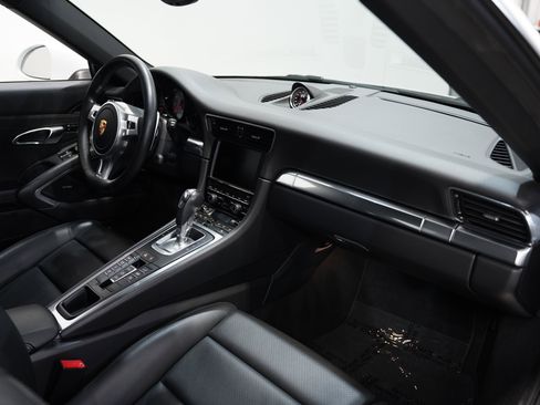 Used 2014 Porsche 911 Carrera S image 29