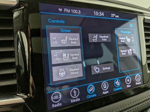 Used 2019 Chrysler Pacifica Limited image 8