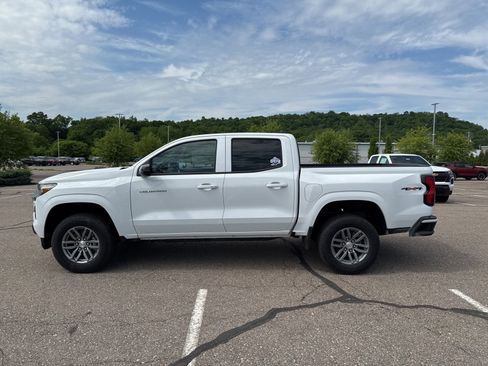 New 2025 Chevrolet Colorado LT w/ Advanced Trailering Package image 2