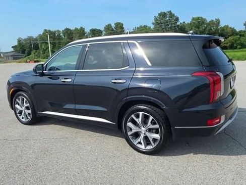 Used 2022 Hyundai Palisade Limited w/ Cargo Package AWD/4WD image 5