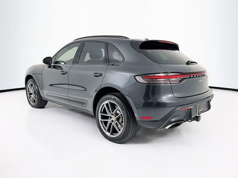 New 2026 Porsche Macan image 3