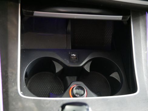 Used 2022 BMW X5 xDrive40i w/ Premium Package image 31