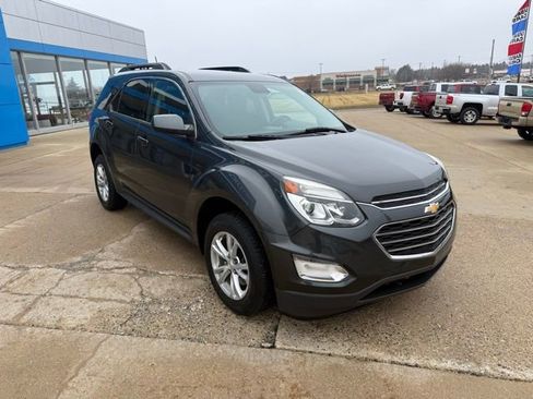 Certified 2017 Chevrolet Equinox LT w/ Convenience Package image 7