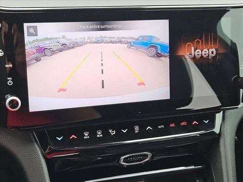 New 2026 Jeep Grand Cherokee L Limited AWD/4WD image 16