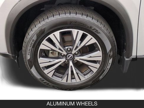 Used 2023 Nissan Rogue SV FWD image 11