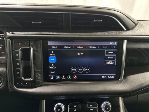 Used 2021 GMC Yukon Denali AWD/4WD image 23