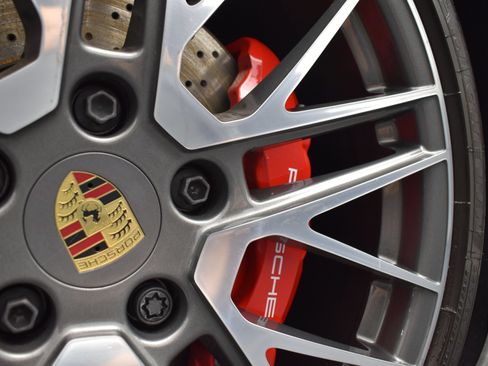 Used 2023 Porsche 911 Carrera S RWD image 8
