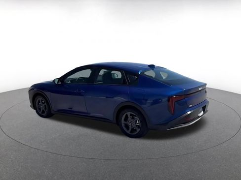 Used 2026 Kia K4 FWD image 9