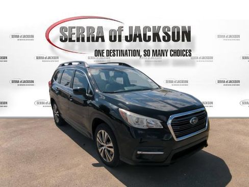 Used 2019 Subaru Ascent Premium AWD/4WD image 2