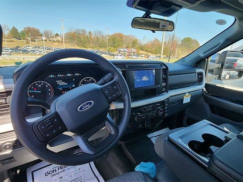 New 2026 Ford F350 XLT image 10