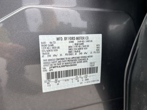 Used 2023 Ford Edge SEL AWD/4WD image 36
