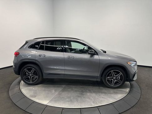 Used 2022 Mercedes-Benz GLA 250 4MATIC image 8