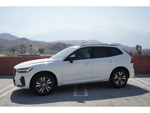 New 2025 Volvo XC60 B5 Core w/ Climate Package image 6