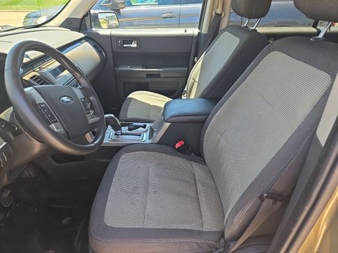 Used 2012 Ford Flex SE FWD image 8