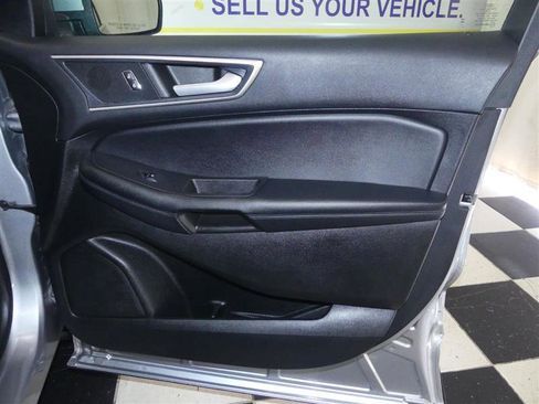 Used 2023 Ford Edge SEL image 23