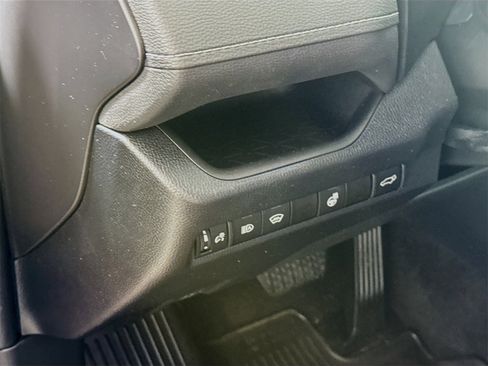 Certified 2023 Toyota RAV4 XLE image 7