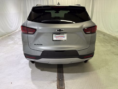 Certified 2023 Chevrolet Blazer LT w/ Convenience Package FWD image 9