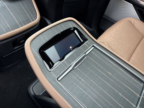 New 2026 Lincoln Navigator Black Label AWD/4WD image 33