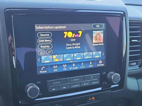 Used 2023 Nissan Frontier SV w/ Midnight Edition Package image 12