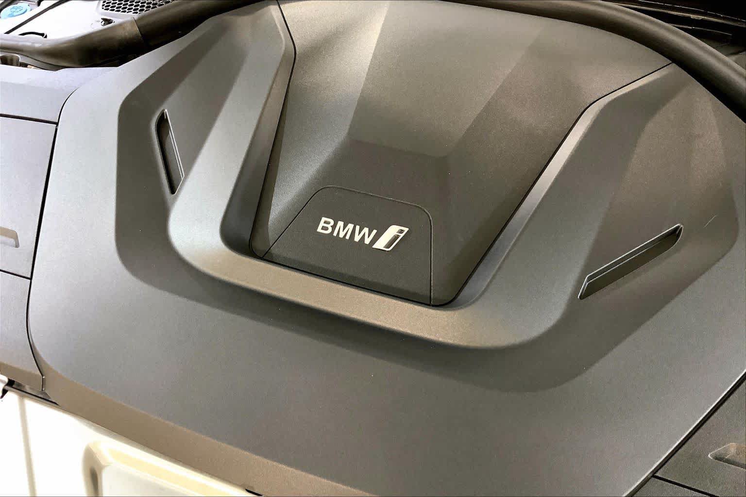 Used 2024 BMW i4 xDrive40i w/ Premium Package AWD/4WD image 31