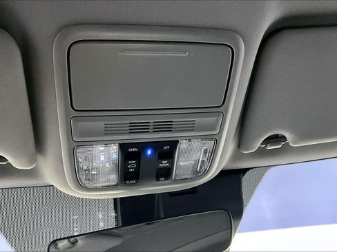 Used 2021 Honda Pilot Special Edition image 33