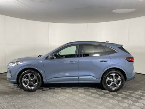 Used 2023 Ford Escape ST-Line w/ Tech Pack #1 image 3