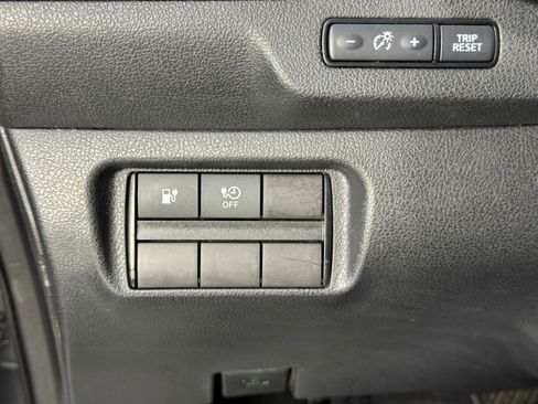 Used 2019 Nissan Leaf S w/ S Charge Package image 16