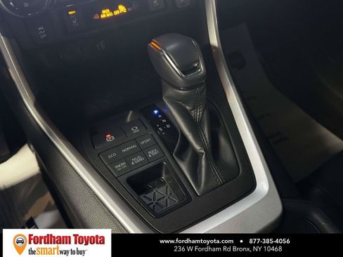 Used 2023 Toyota RAV4 XLE Premium AWD/4WD image 31