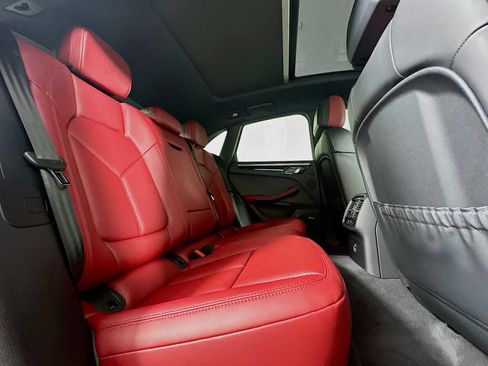 New 2026 Porsche Macan image 28