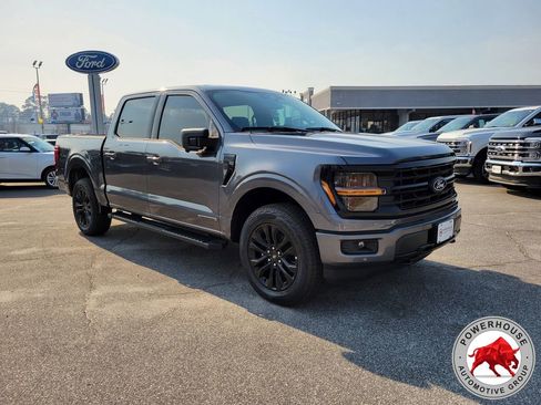 New 2025 Ford F150 XLT w/ Equipment Group 302A MID AWD/4WD image 9