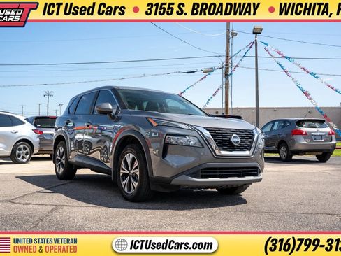 Used 2023 Nissan Rogue SV FWD image 8