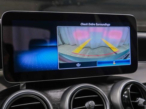 Used 2021 Mercedes-Benz C 300 Sedan image 30