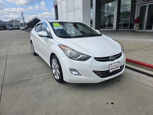 Used 2013 Hyundai Elantra Limited image 2