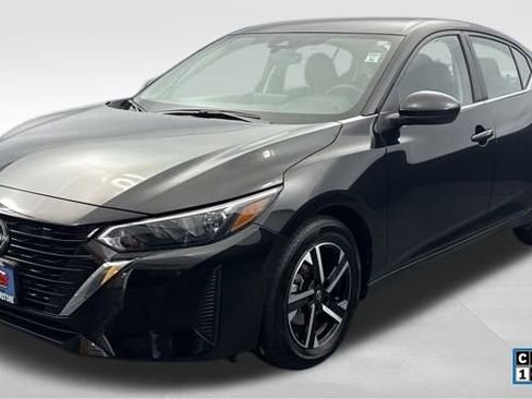 Used 2025 Nissan Sentra SV image 1