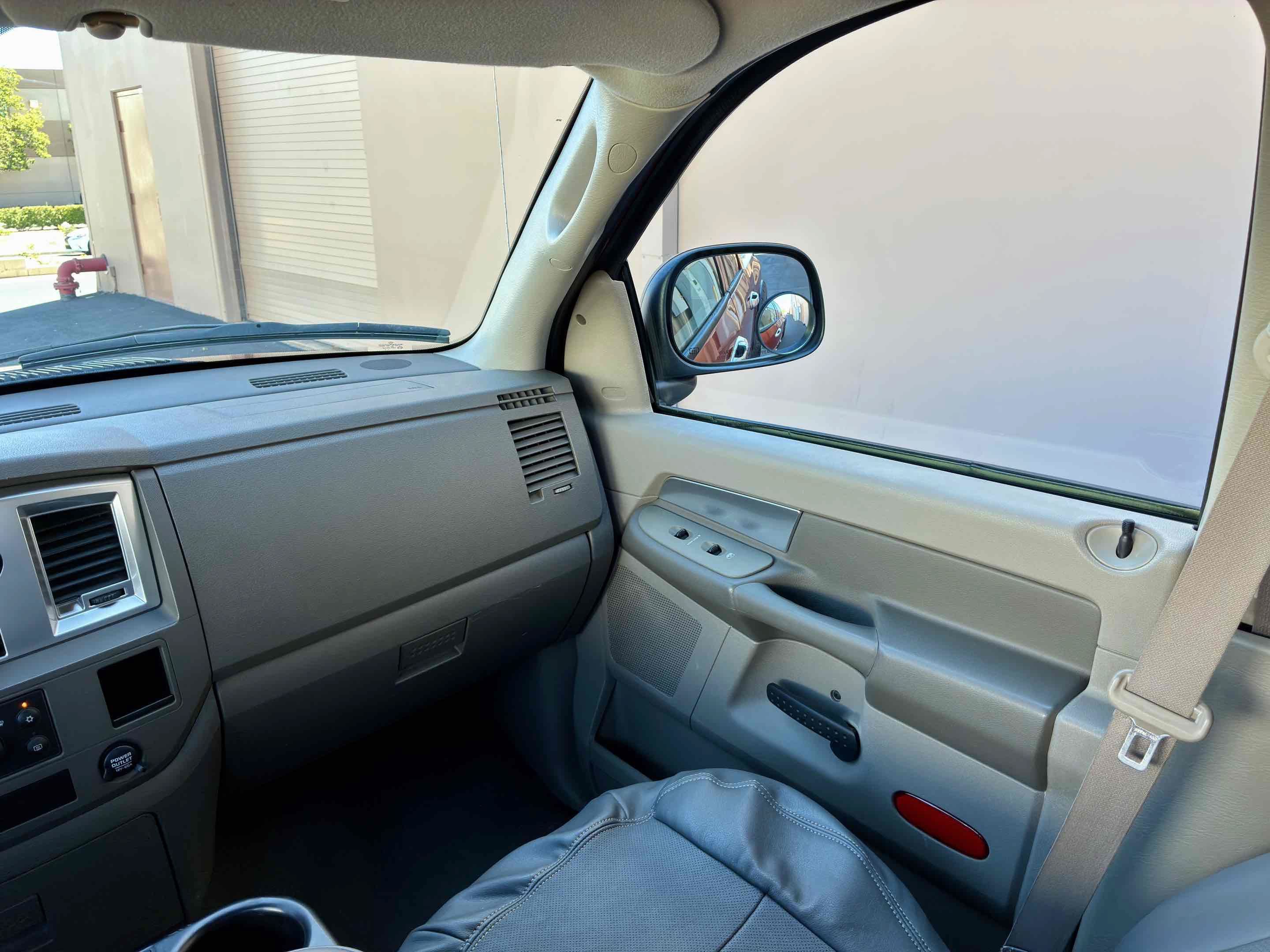 Used 2008 Dodge Ram 1500 Truck SLT RWD image 17