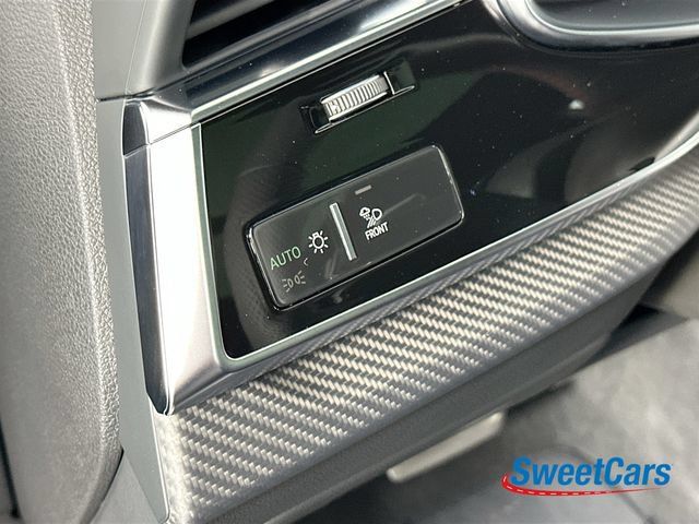 Used 2025 Audi RS Q8 performance AWD/4WD image 22