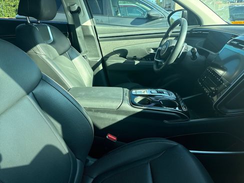 Used 2024 Hyundai Tucson Limited FWD image 13