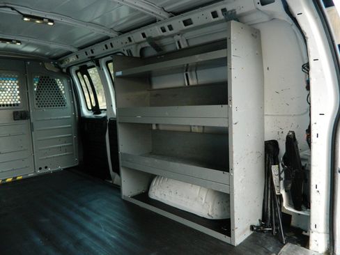 Used 2019 Chevrolet Express 2500 w/ Communications Package image 12